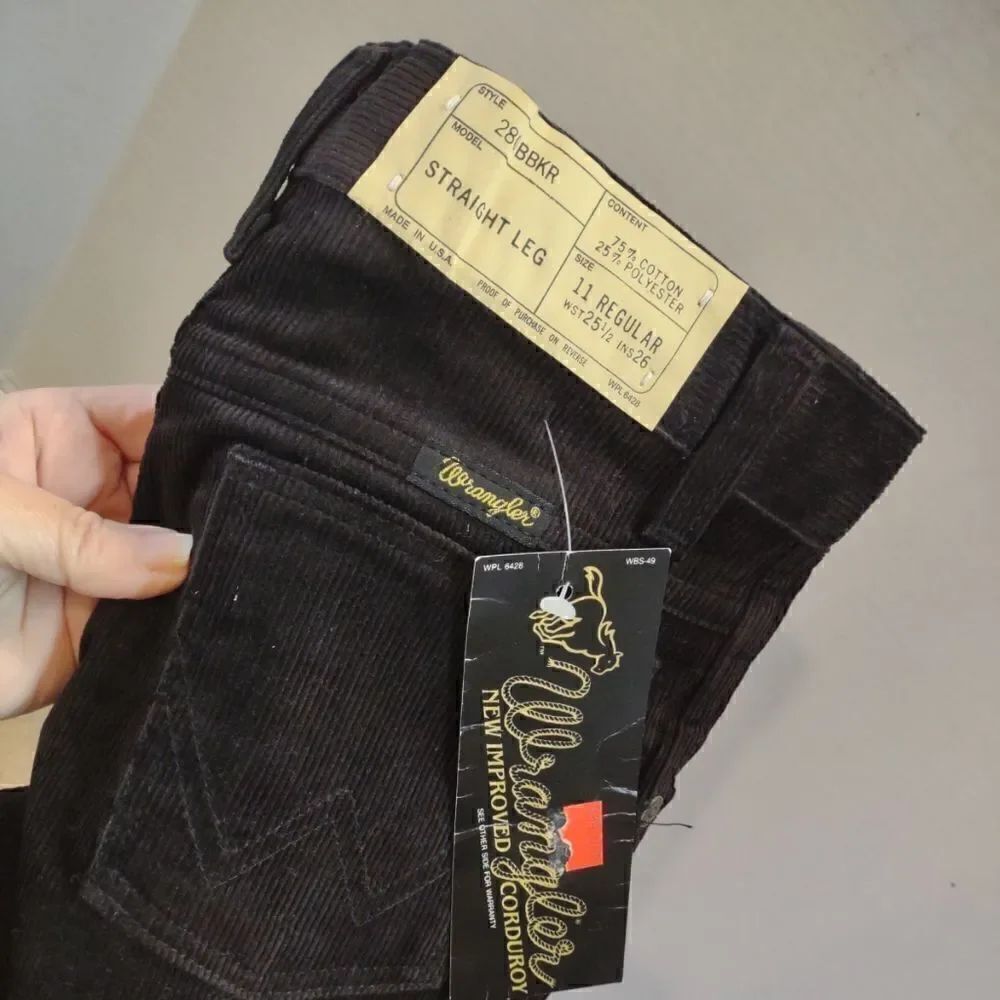 👍 Wrangler Vintage Corduroy Black Straight Leg Pants Size 11 Boys / Girls. K1